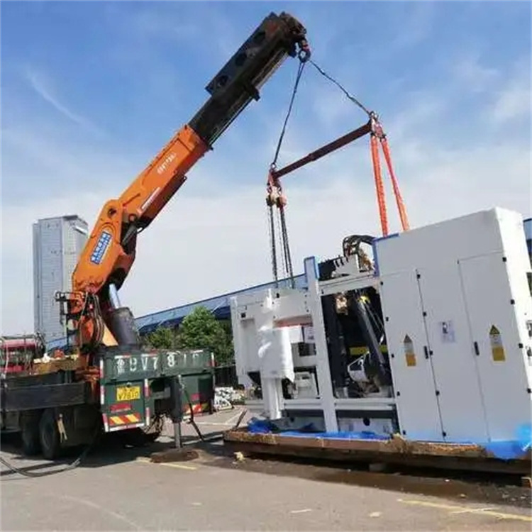 钦南附近小吊车联系方式|8-16吨|本地及时服务