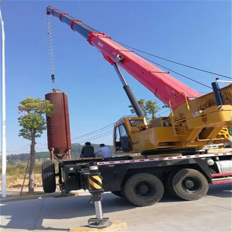 钦南80吨吊车出租多少钱